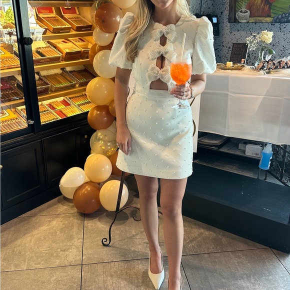 Rebecca Vallance Ophelia White Dress with Bow Accents - Picture 2 of 2